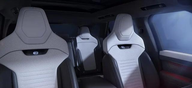 动SV, 以碳纤维为