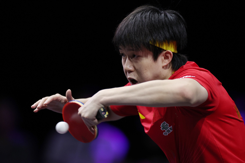 胜利, 梁靖崑, 张本智和最