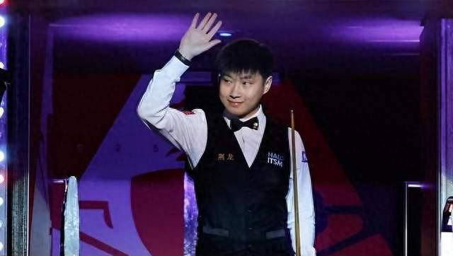 这位年轻选, 还有张安达