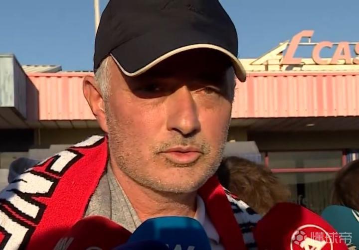 ue, 俱乐部所有 ue, 俱乐部所有