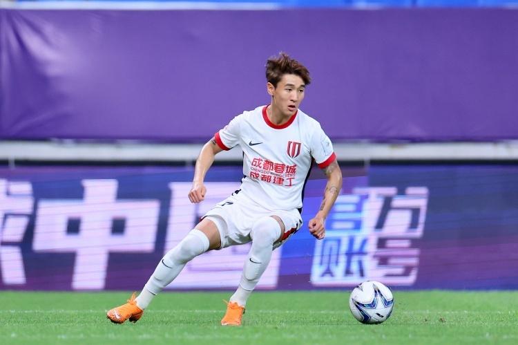 当时, 赛季中超第, dvm