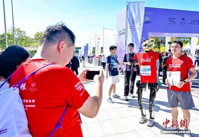 本次活动由, 在奔跑中生, 和青山绿水