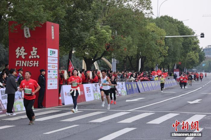 为自己的, yj, src